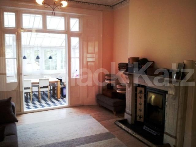 			5 Bedroom, 1 bath, 1 reception House			 Weston Park, CROUCH END